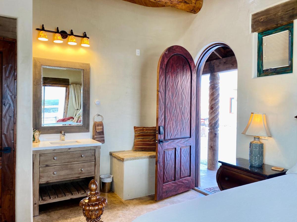 Abiquiu The Grand Hacienda Inn With Breakfast מראה חיצוני תמונה