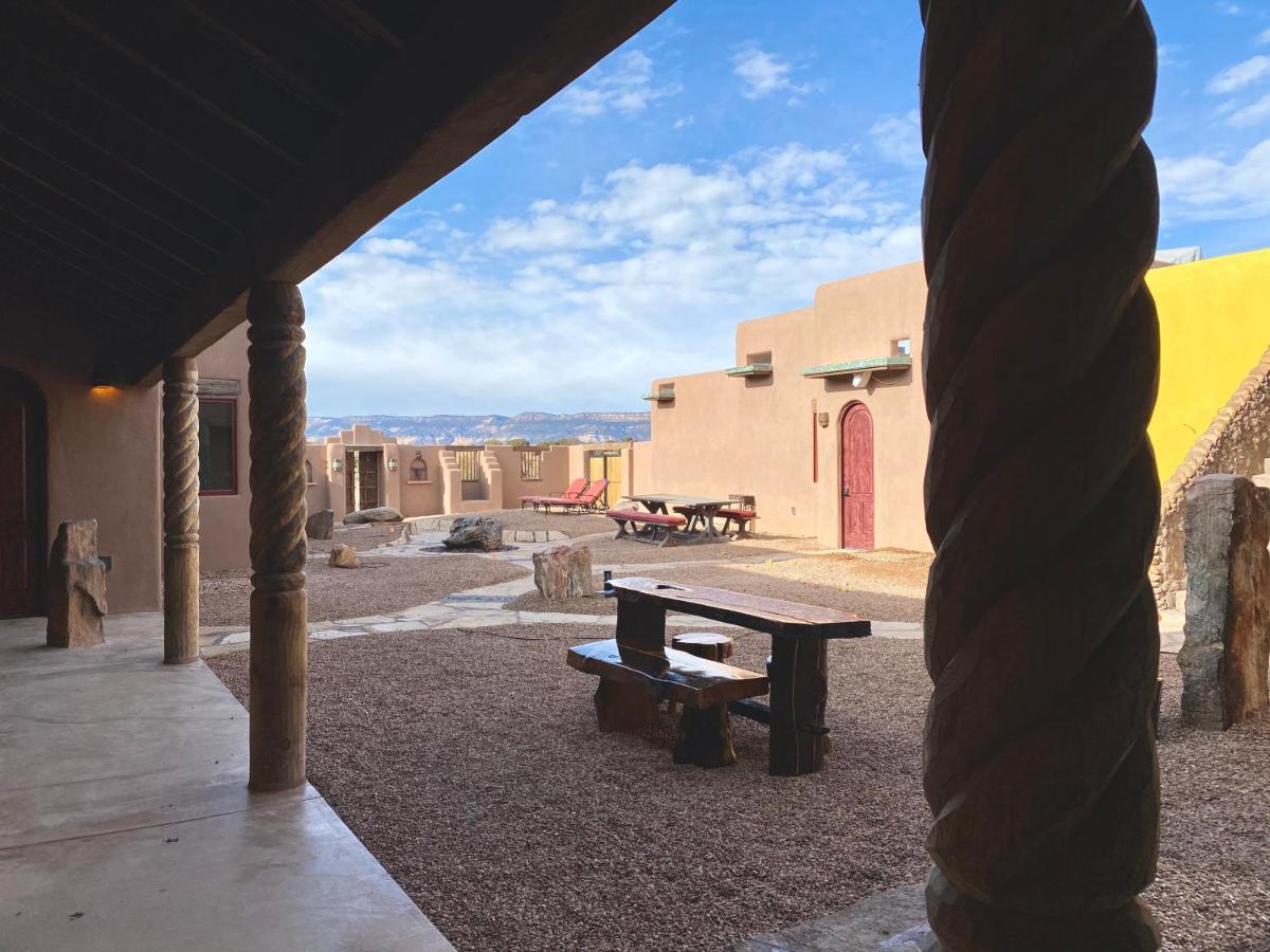 Abiquiu The Grand Hacienda Inn With Breakfast מראה חיצוני תמונה